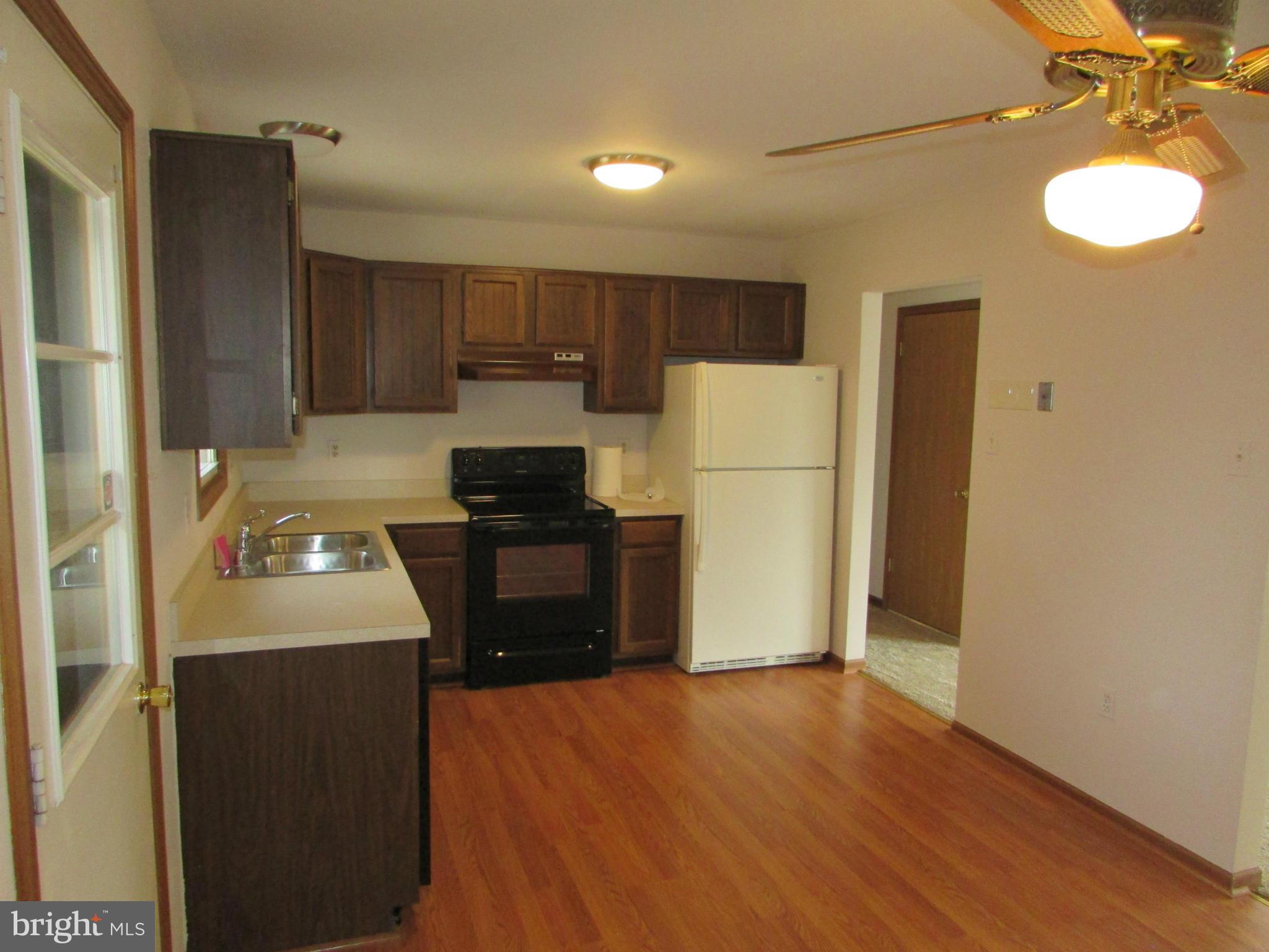 3304 Augusta Road Manchester, MD 21102 - Photo 8 of 23 Kitchen