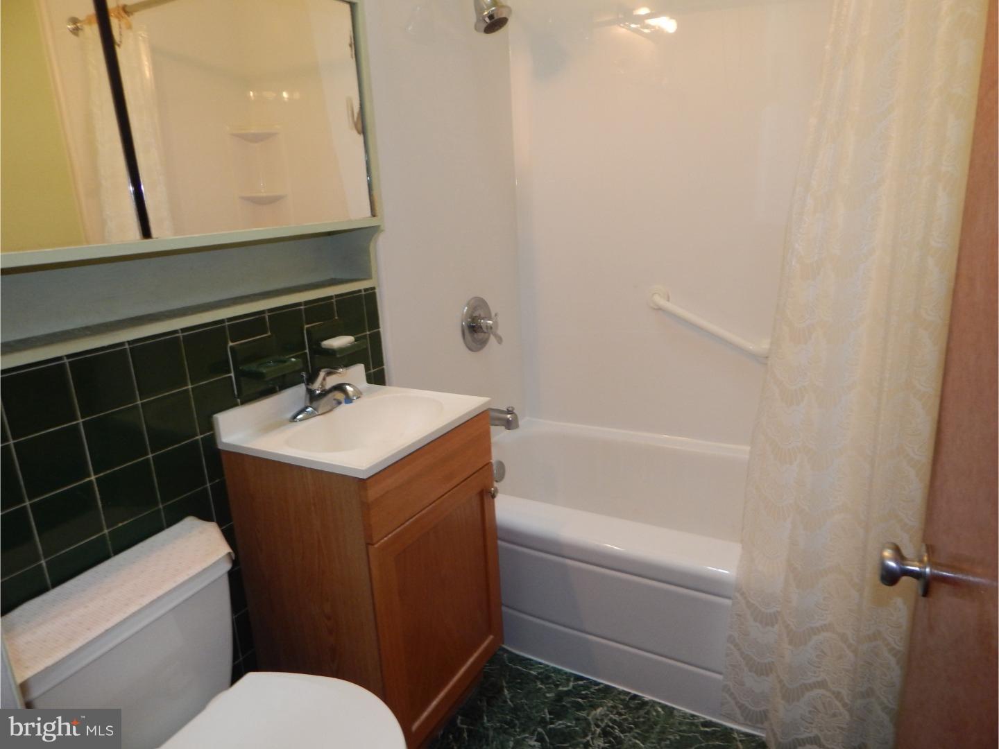 9319 Rising Sun Avenue Philadelphia, PA 19115 - Photo 11 of 21 Gallery Image 11