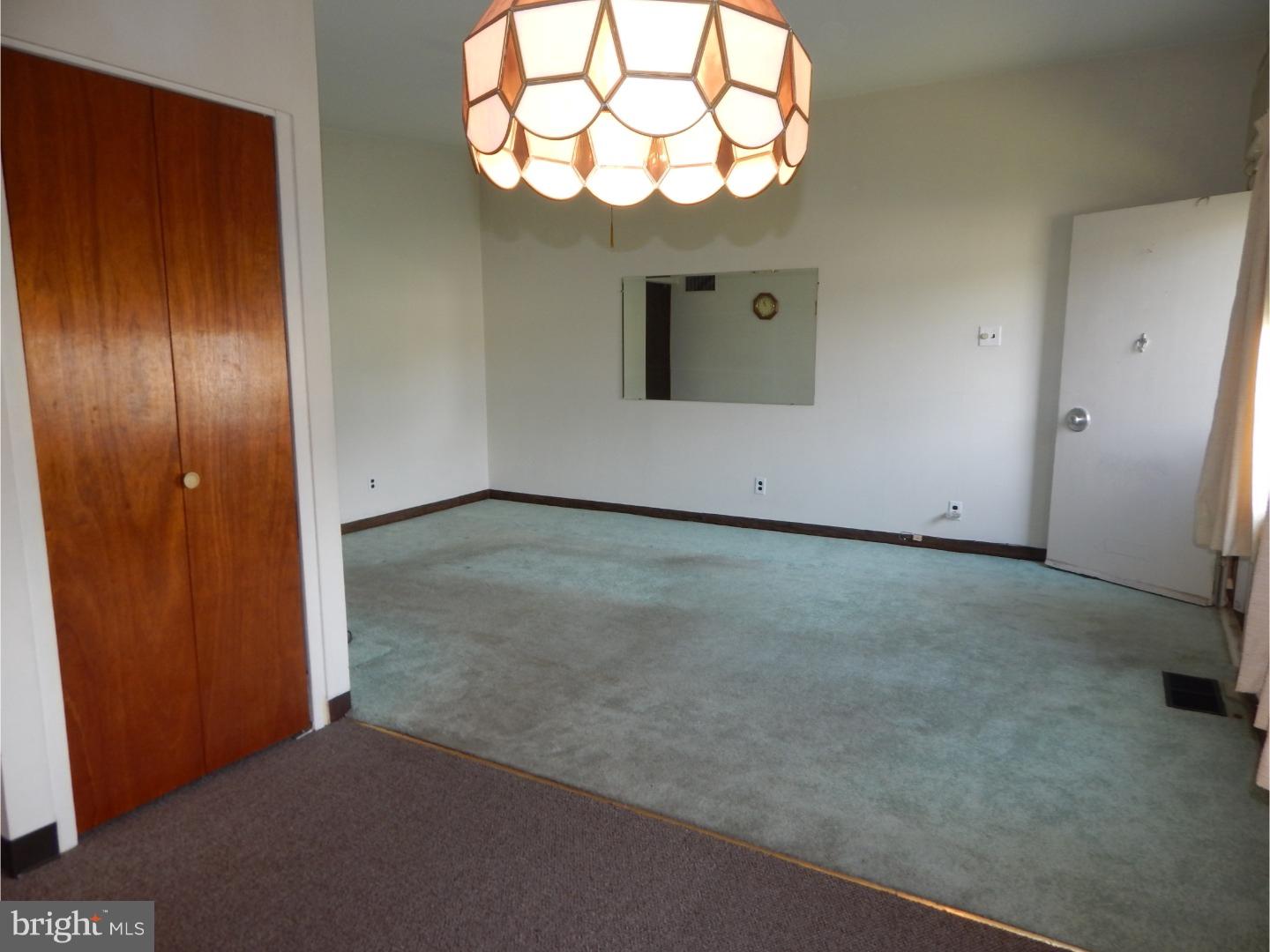 9319 Rising Sun Avenue Philadelphia, PA 19115 - Photo 9 of 21 Gallery Image 9