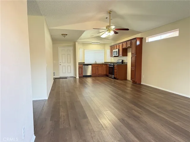 $449,900 | 1732 Vasili Lane, Beaumont, CA 92223