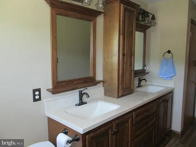 $564,900 | 12 Lehland Drive, Boyertown, PA 19512