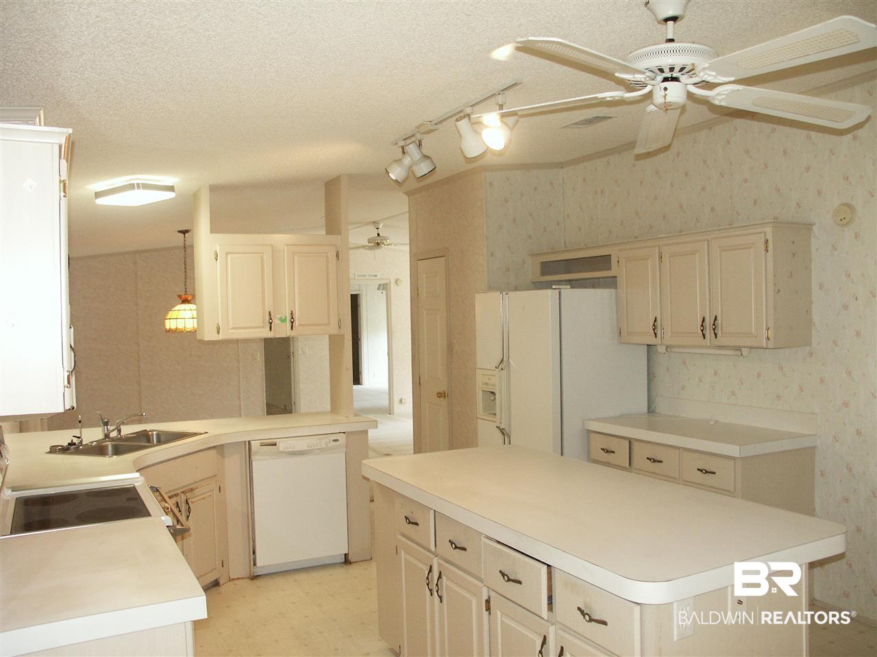 1762 Cristo Loop Lillian, AL 36549 - Photo 8 of 24 Additional Kitchen View