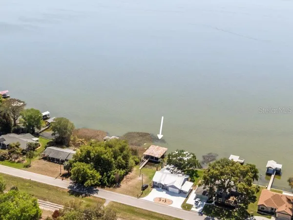 $99,999 | 31227 Temple Avenue, Tavares, FL 32778