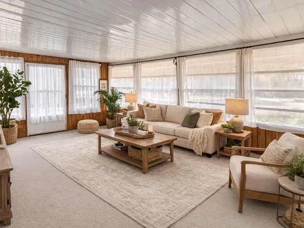 $99,999 | 31227 Temple Avenue, Tavares, FL 32778