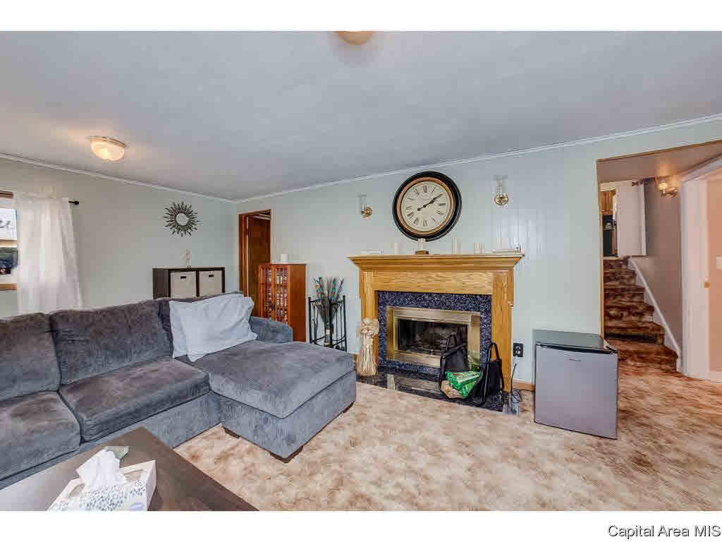 73 Bel Air Springfield, IL 62703 - Photo 15 of 34