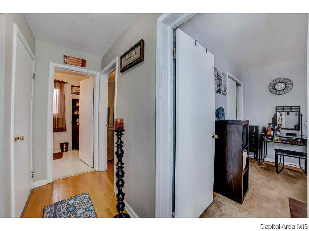 73 Bel Air Springfield, IL 62703 - Photo 21 of 34