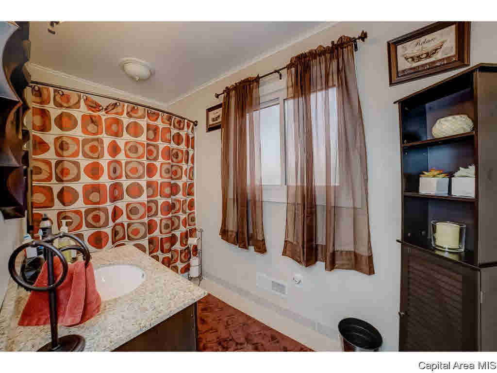 73 Bel Air Springfield, IL 62703 - Photo 22 of 34