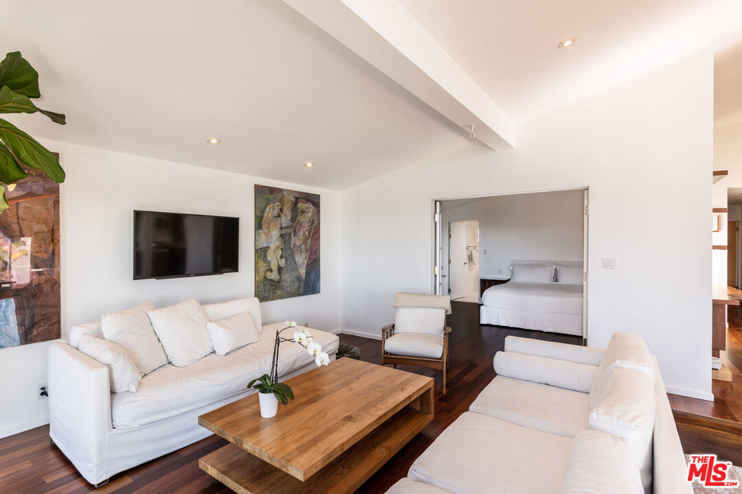 29500 Heathercliff Road, Unit 275 Malibu, CA 90265 - Photo 12 of 31