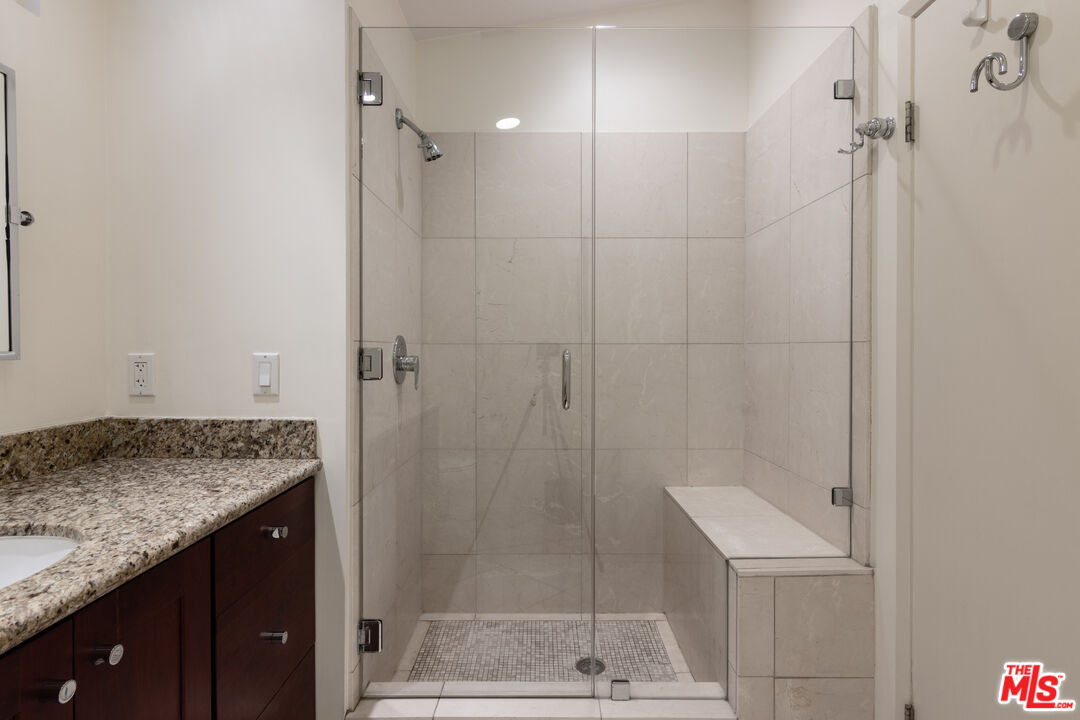 29500 Heathercliff Road, Unit 275 Malibu, CA 90265 - Photo 26 of 31