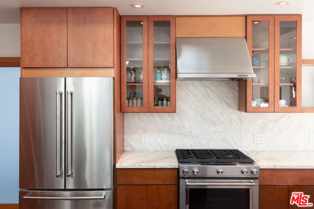 29500 Heathercliff Road, Unit 275 Malibu, CA 90265 - Photo 9 of 31