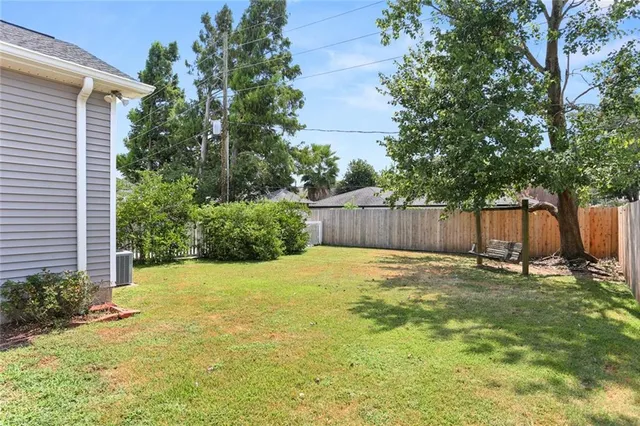 $539,000 | 87 Chateau Du Lac, Kenner, LA 70065