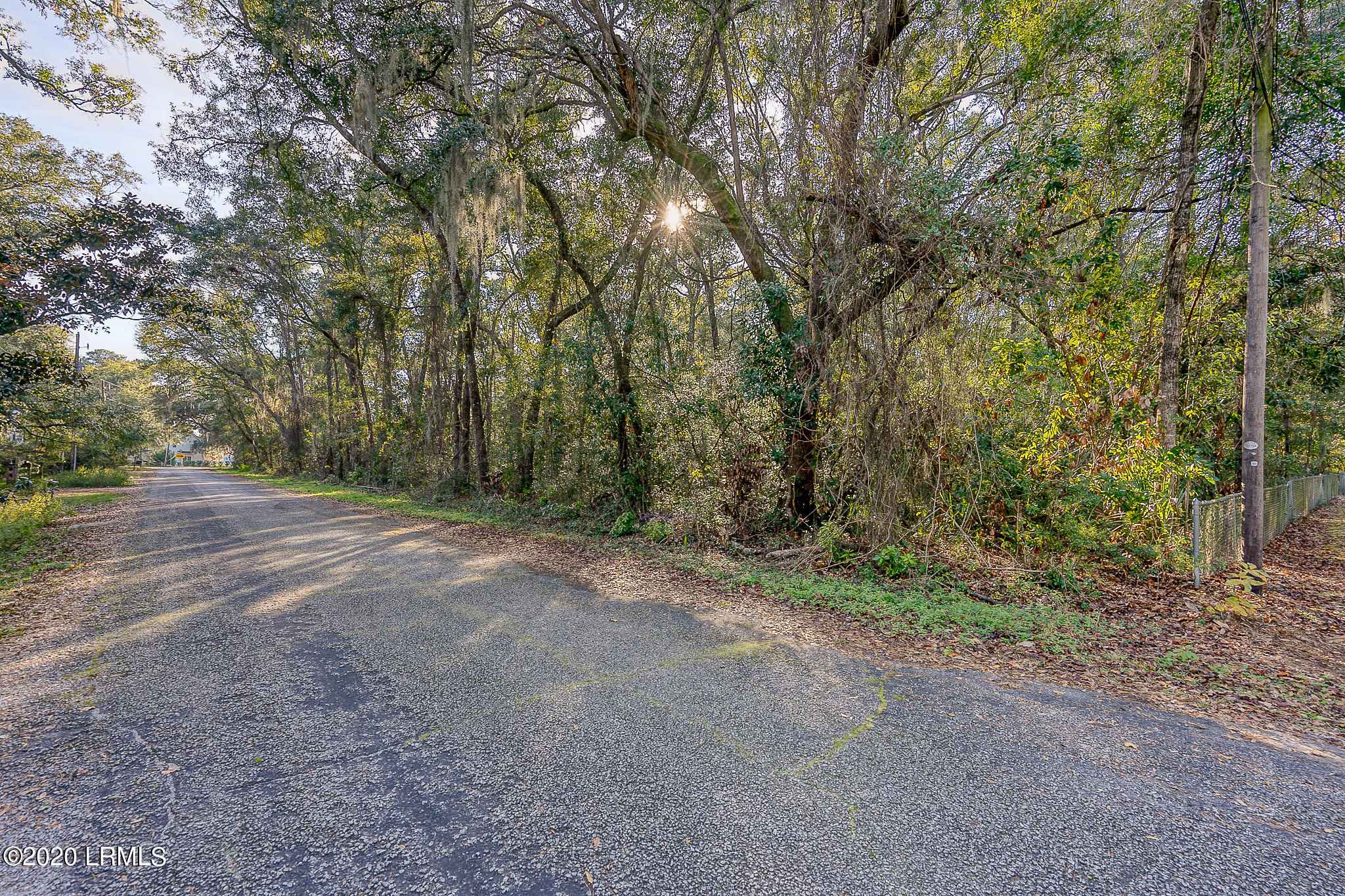 13 Cove Road Beaufort, SC 29907 - Photo 10 of 16 4