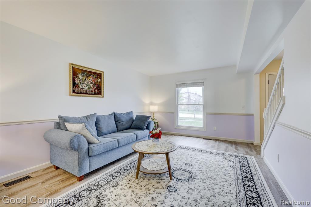 42293 Saltz Road Canton, MI 48187 - Photo 9 of 62