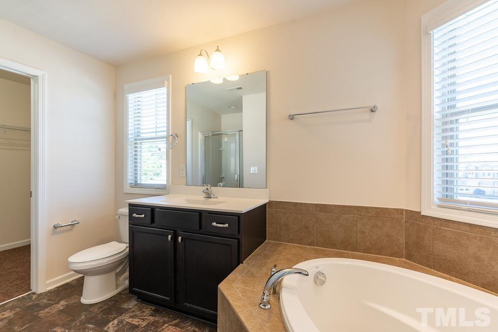 7608 Weathered Oak Way Raleigh, NC 27616 - Photo 21 of 30 Gallery Image 21