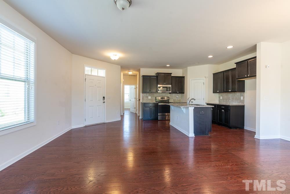 7608 Weathered Oak Way Raleigh, NC 27616 - Photo 5 of 30 Gallery Image 5
