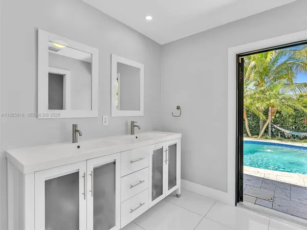 $2,675,000 | 4501 Southwest 133rd Avenue, Southwest Ranches, FL 33330