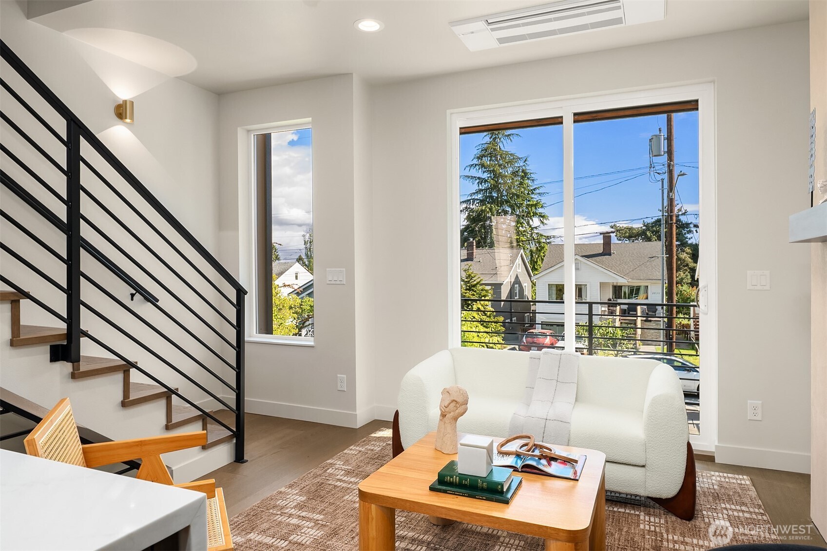 2836 Northwest 73rd Street, Unit B Seattle, WA 98117 - Photo 14 of 21