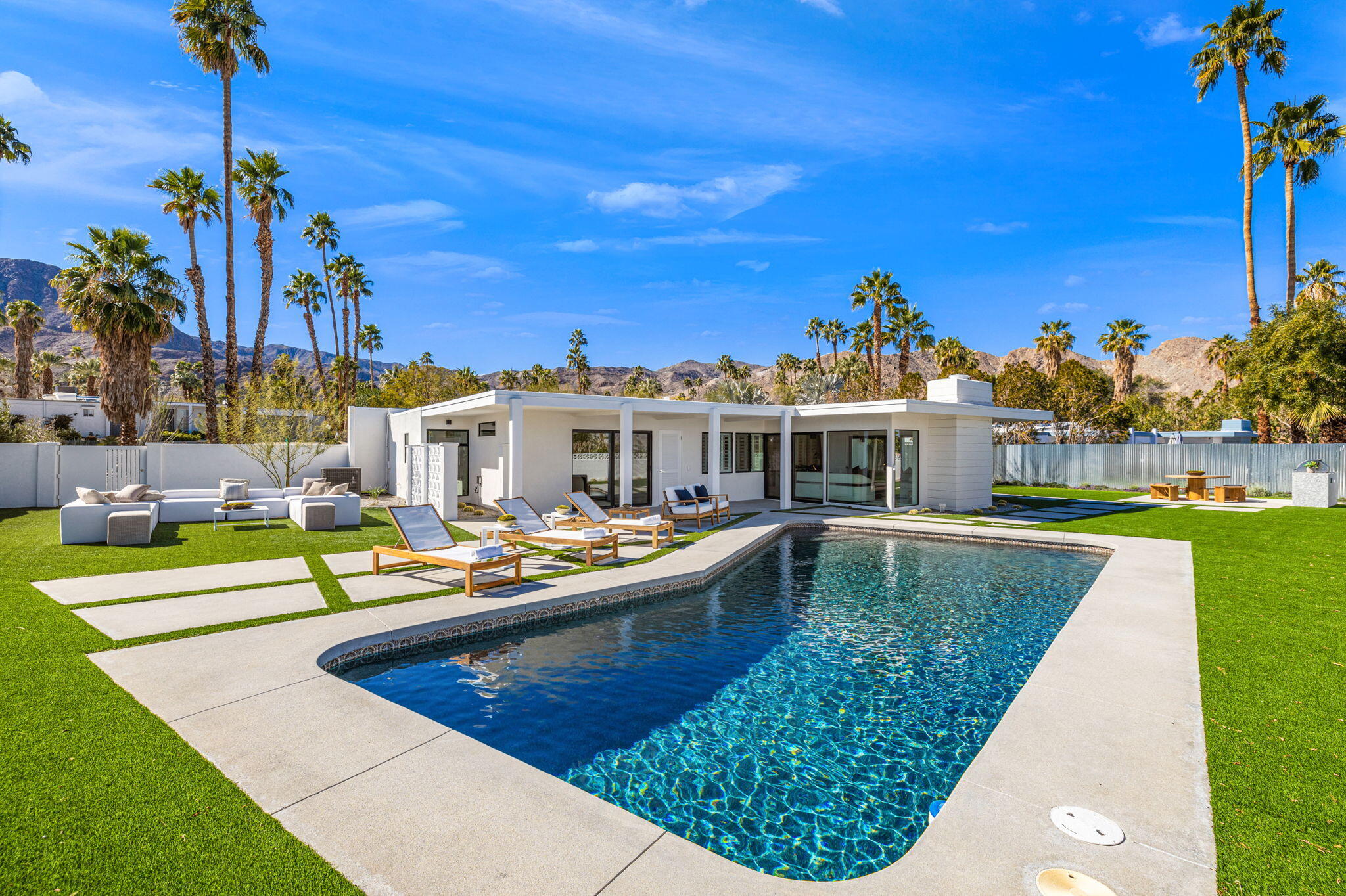 71428 Biskra Road Rancho Mirage, CA 92270 - Photo 3 of 40 51-web-or-mls-068A7380
