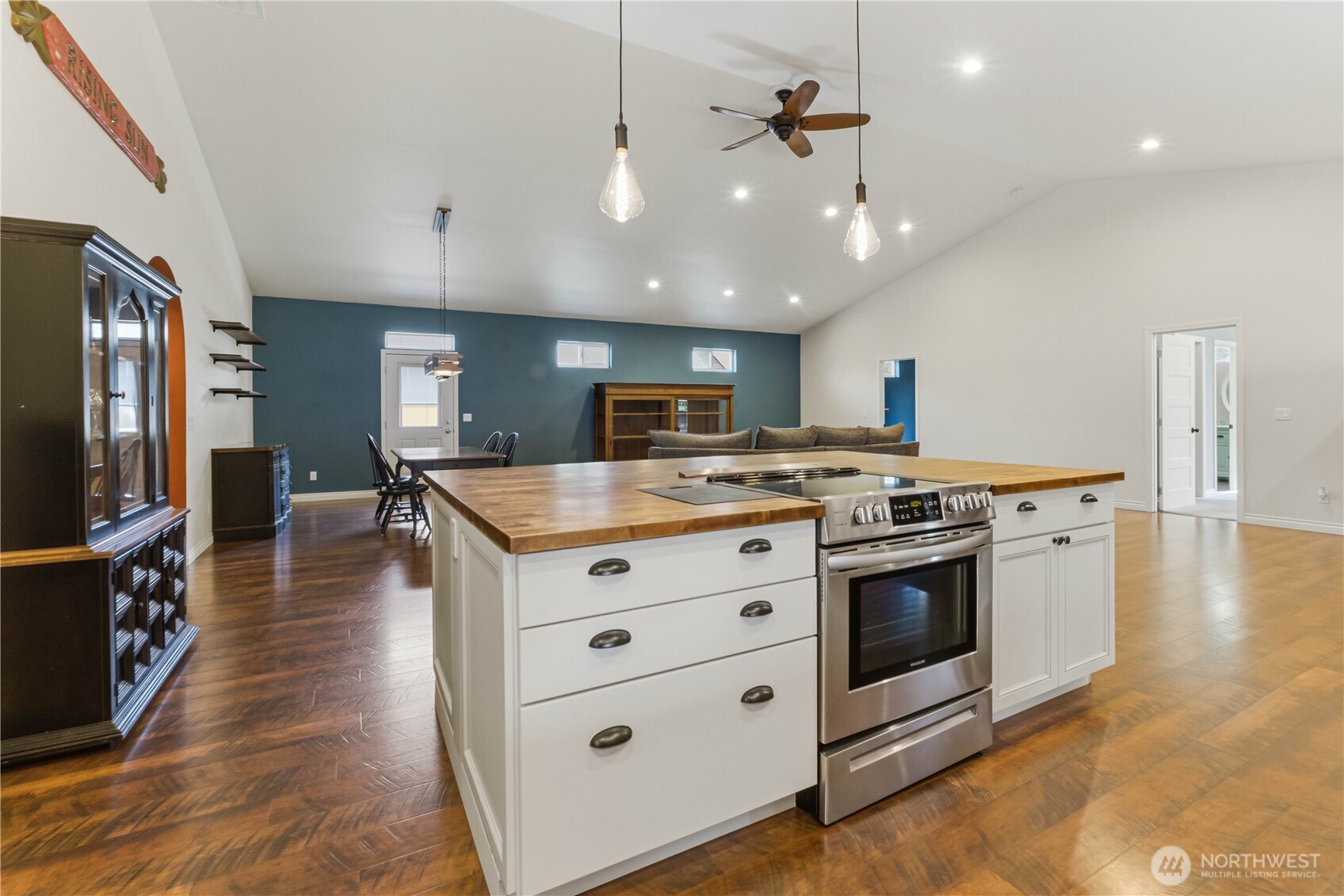 5119 Regan Road Cashmere, WA 98815 - Photo 10 of 40