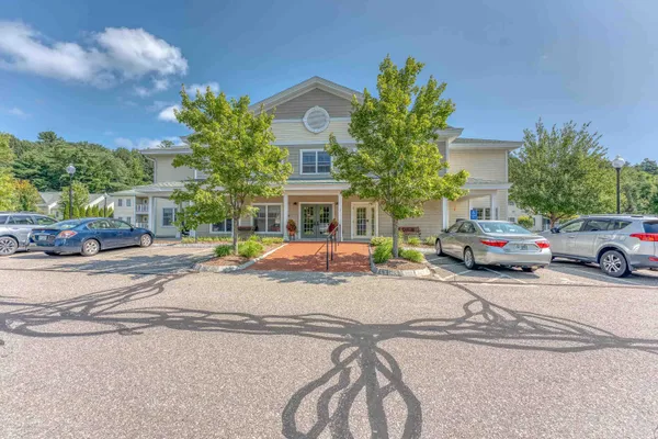 $415,000 | 3 Abbey Lane, Unit 7, Meredith, NH 03253