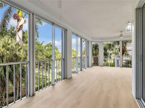 $1,600,000 | 583 Audubon Boulevard, Unit C201, Naples, FL 34110