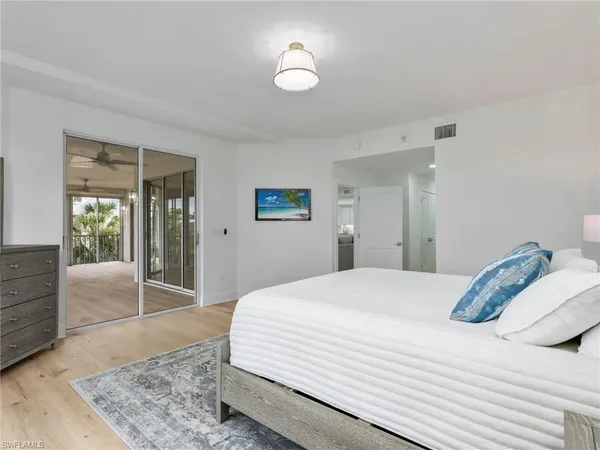 $1,600,000 | 583 Audubon Boulevard, Unit C201, Naples, FL 34110