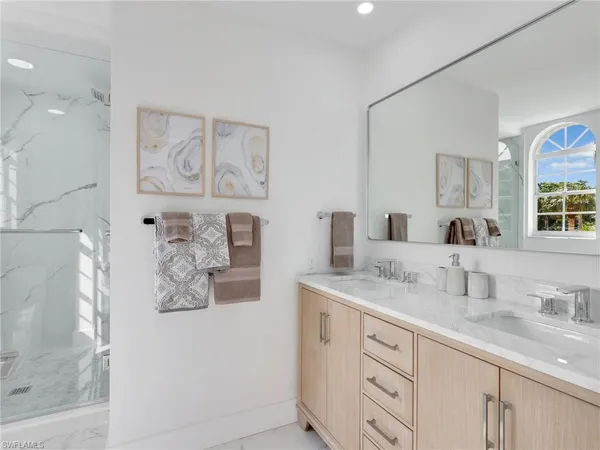$1,600,000 | 583 Audubon Boulevard, Unit C201, Naples, FL 34110