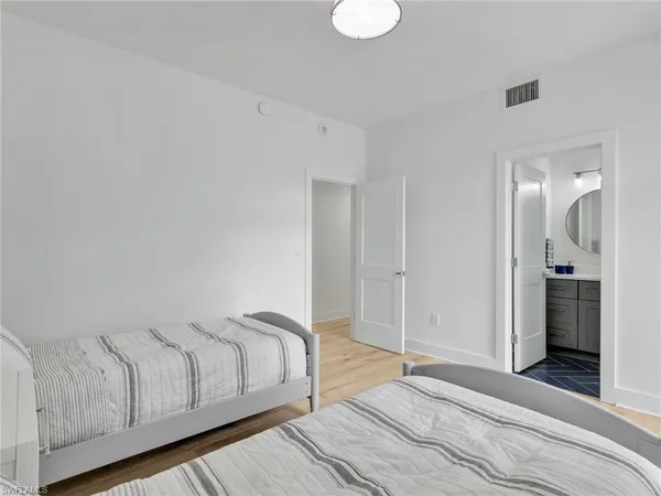 $1,600,000 | 583 Audubon Boulevard, Unit C201, Naples, FL 34110