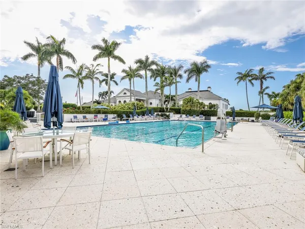 $1,600,000 | 583 Audubon Boulevard, Unit C201, Naples, FL 34110