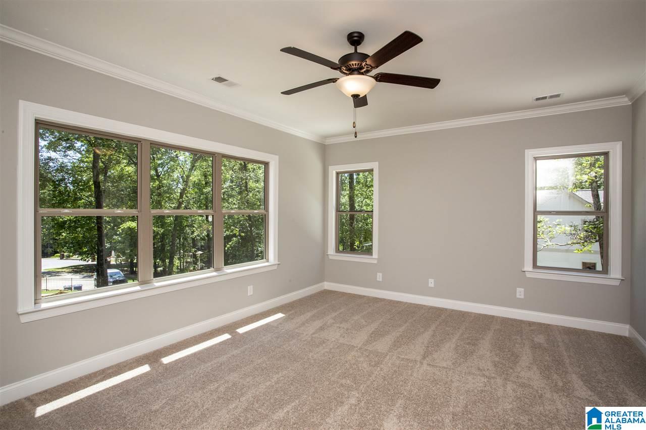 4065 South Shades Crest Road Birmingham, AL 35244 - Photo 18 of 49