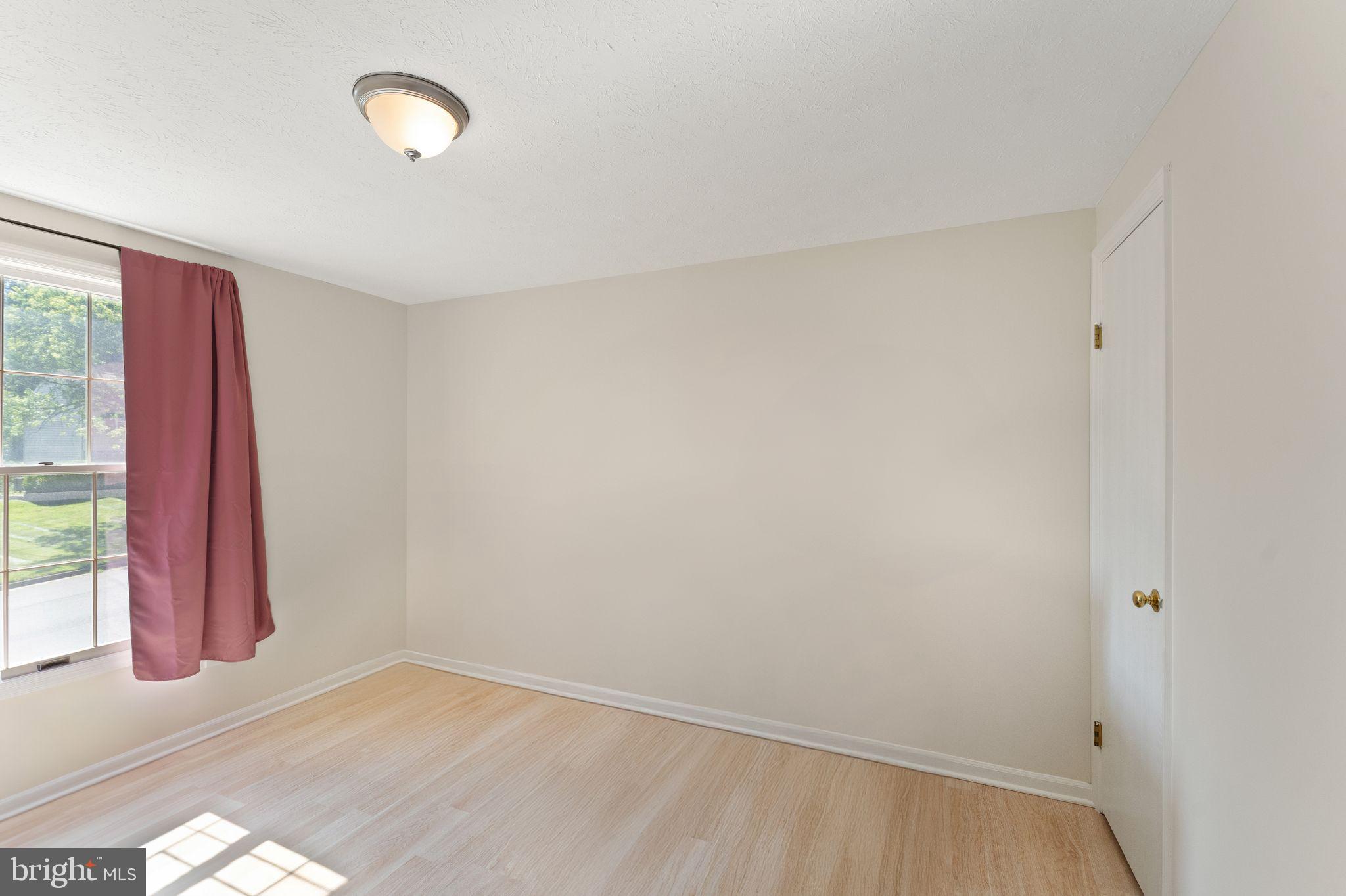 209 Rector Street Sterling, VA 20164 - Photo 27 of 56 Gallery Image 27