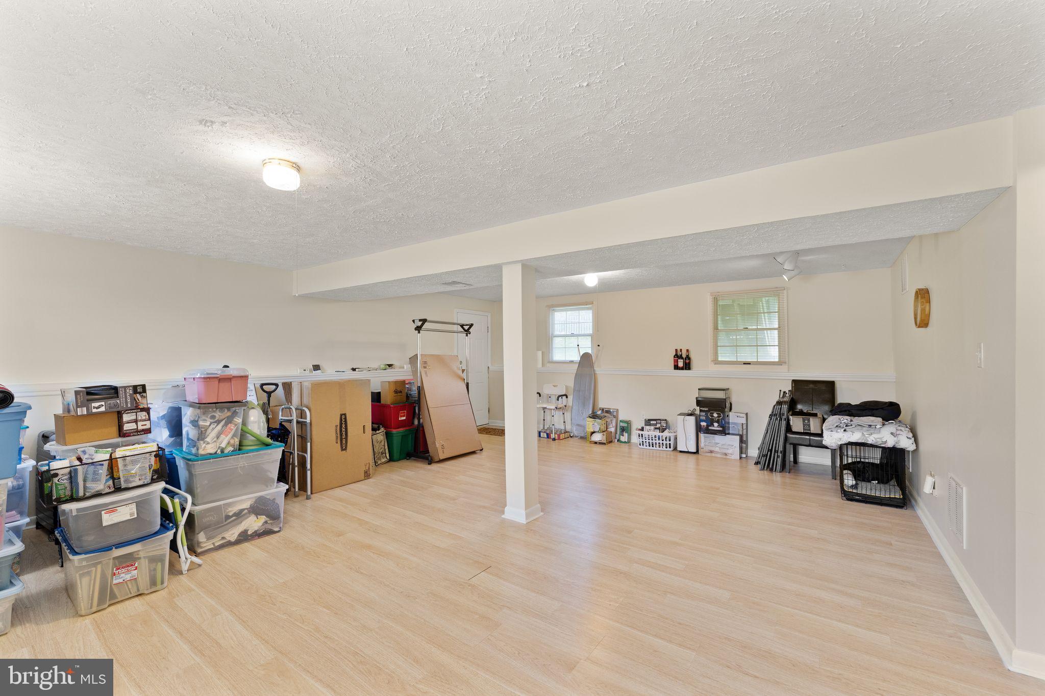 209 Rector Street Sterling, VA 20164 - Photo 32 of 56 Gallery Image 32