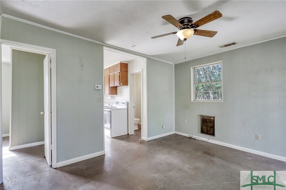 243 Suncrest Boulevard Savannah, GA 31410 - Photo 31 of 43