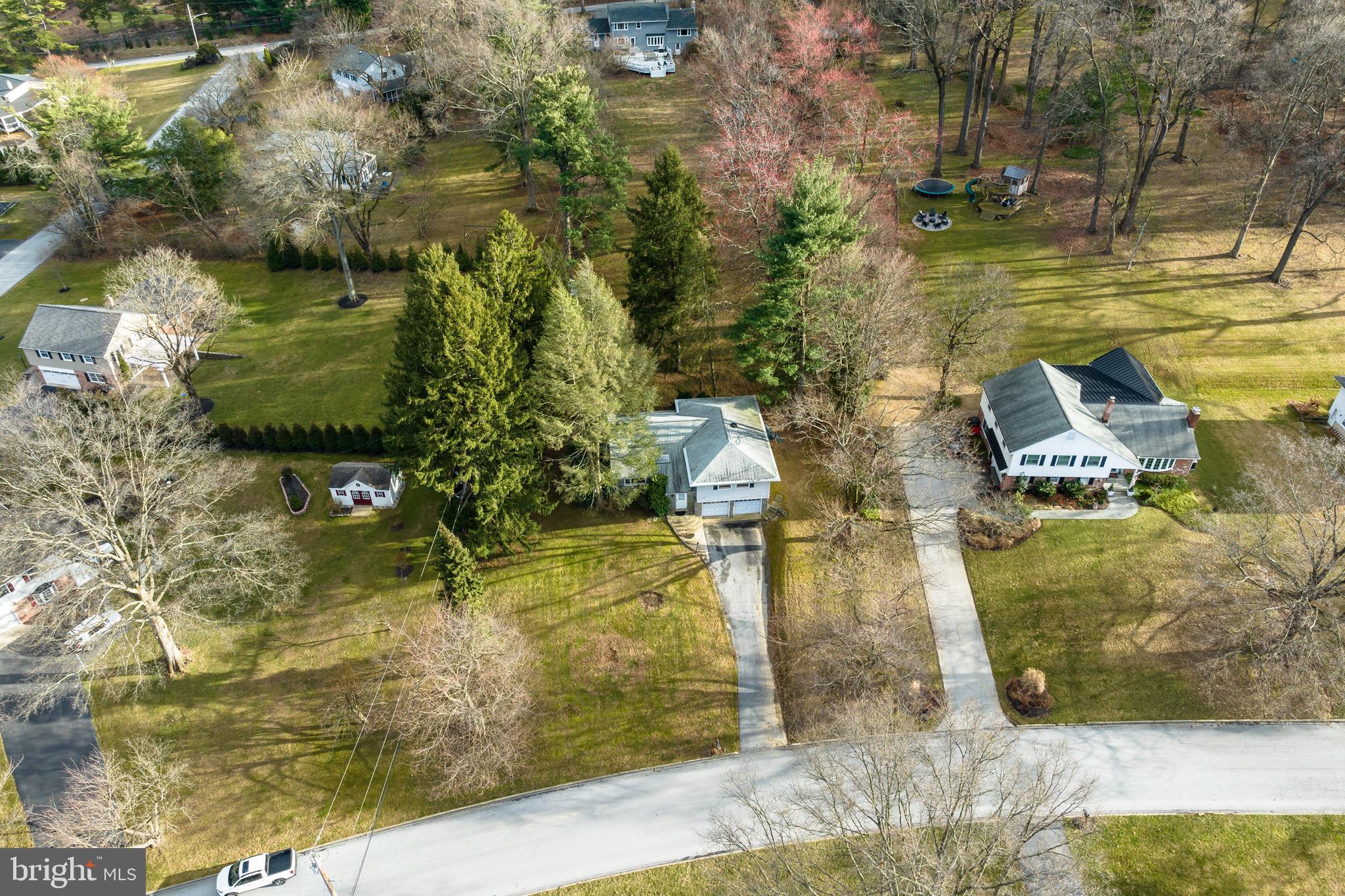 198 Devonshire Road Devon, PA 19333 - Photo 23 of 25