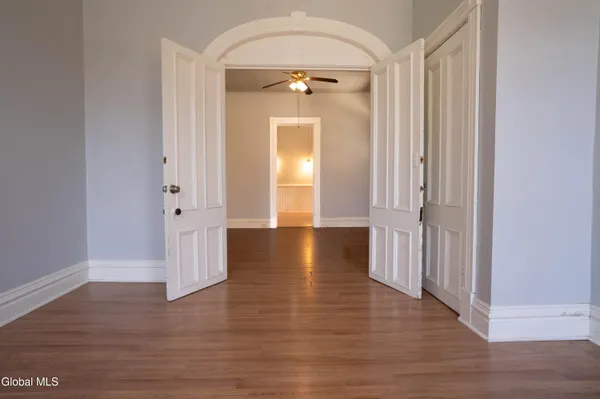 $1,425 | 546 5th Avenue, Unit 1, Troy, NY 12182