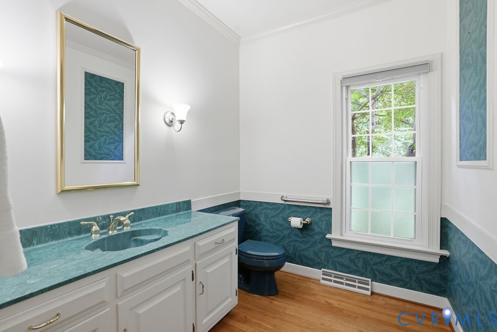 8608 Old Brompton Road Chesterfield, VA 23832 - Photo 25 of 48 Retro Countertops in Half Bath with Hardwoods