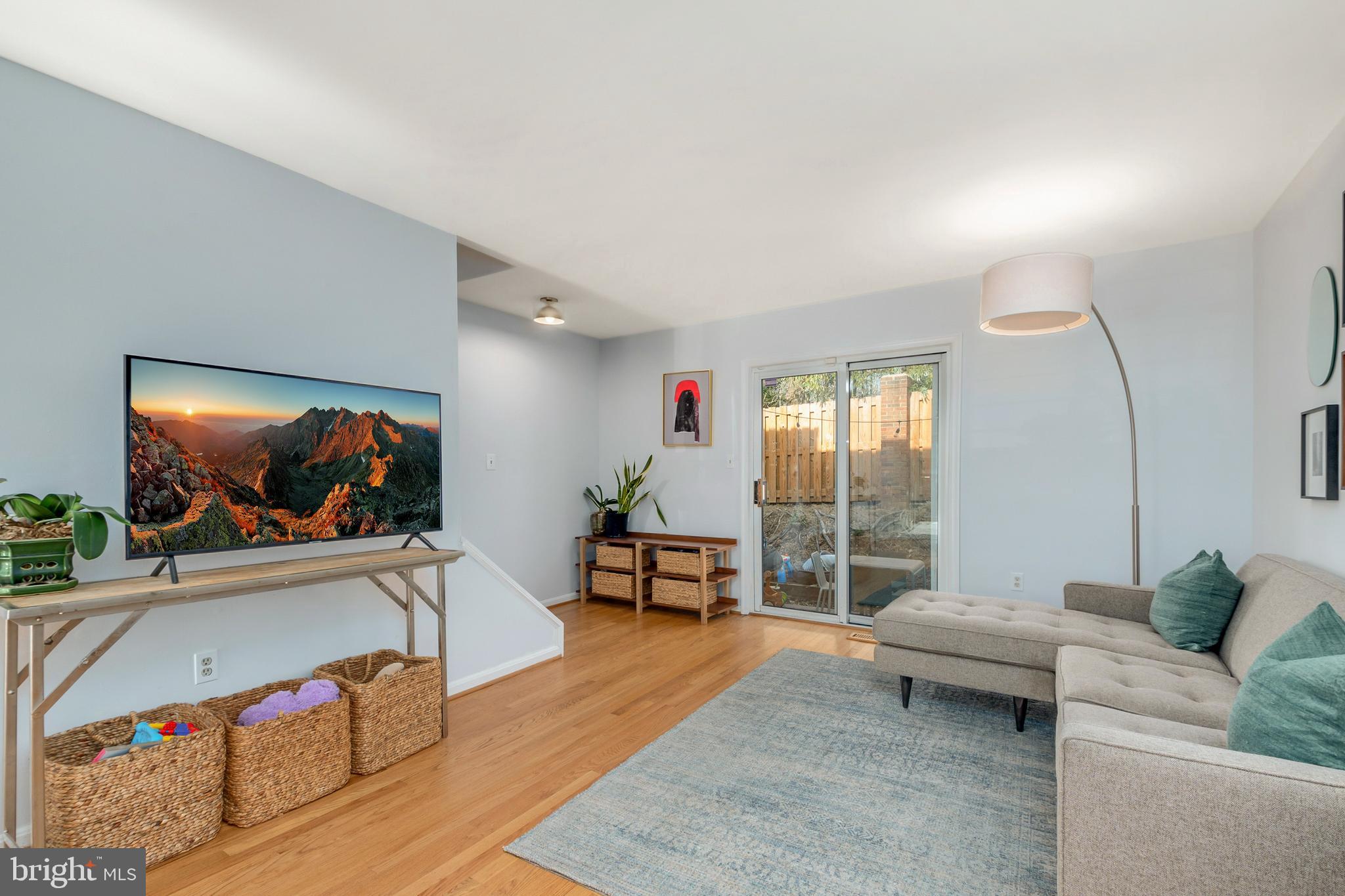 3911 9th Road South Arlington, VA 22204 - Photo 16 of 36 Gallery Image 16
