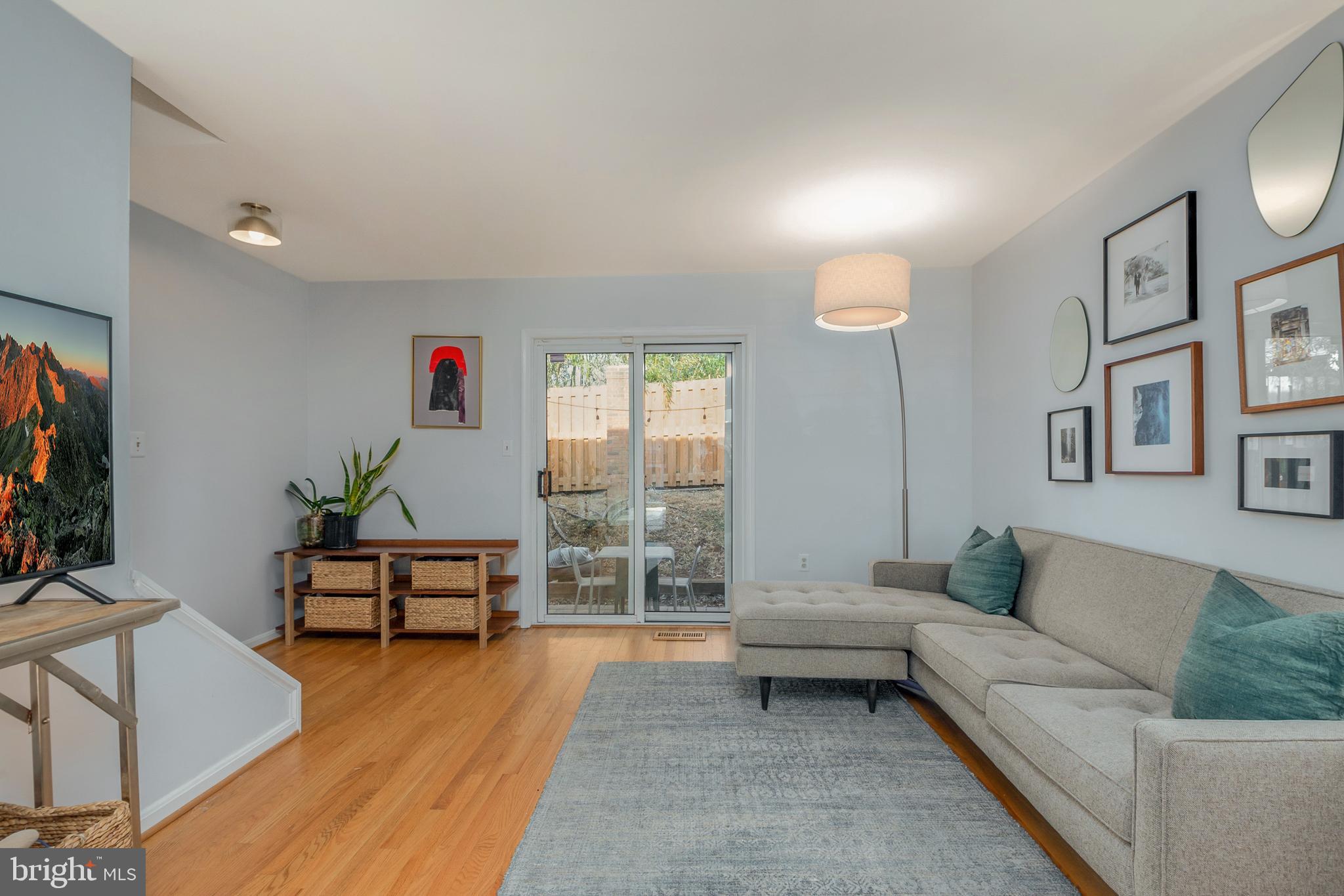 3911 9th Road South Arlington, VA 22204 - Photo 17 of 36 Gallery Image 17