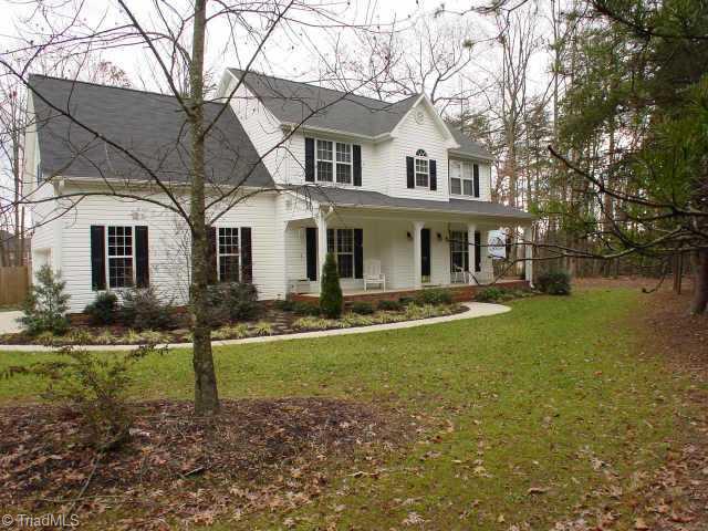 7270 Strawberry Road Summerfield, NC 27358 - Photo 1 of 1 Exterior Front.