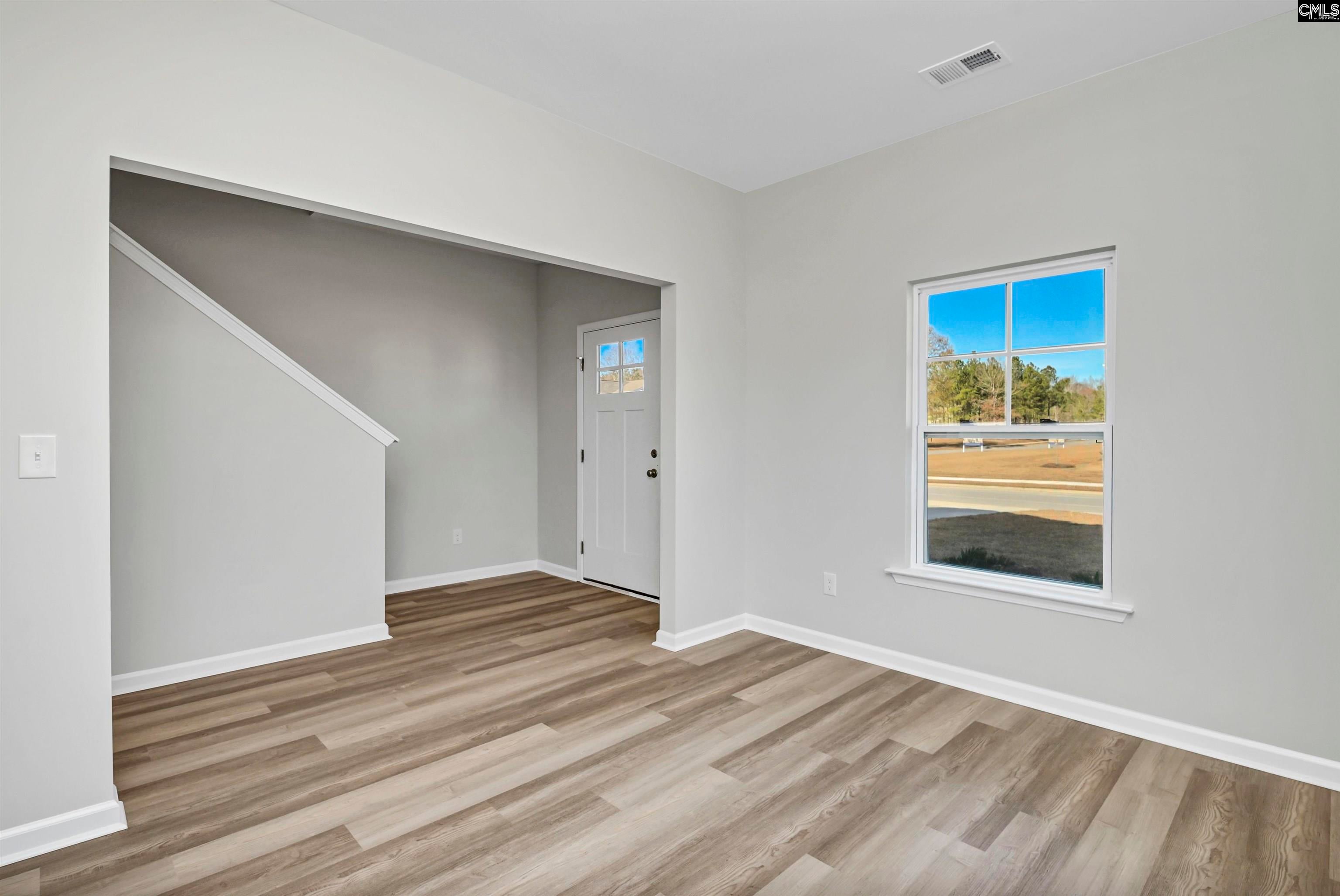 141 Middlesex Court Lugoff, SC 29078 - Photo 3 of 17 Gallery Image 3