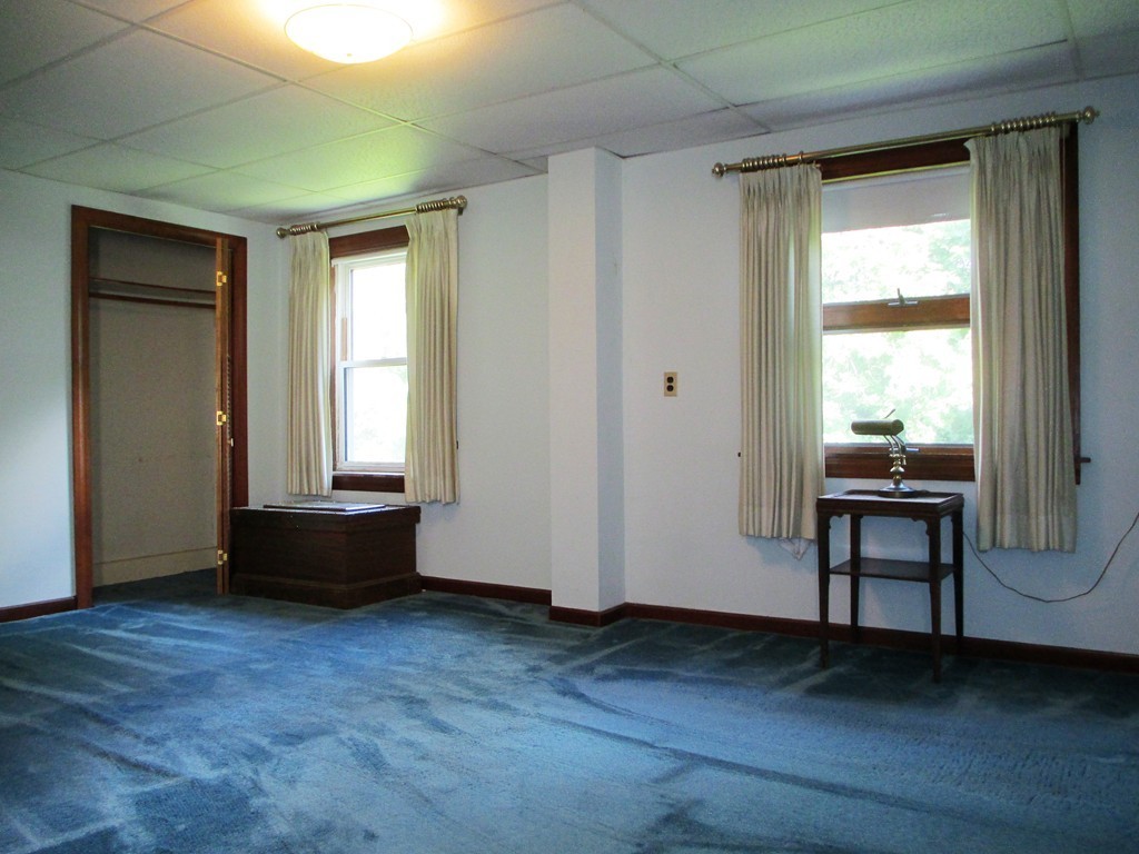 99 Barnard Road Worcester, MA 01605 - Photo 11 of 18 Gallery Image 11