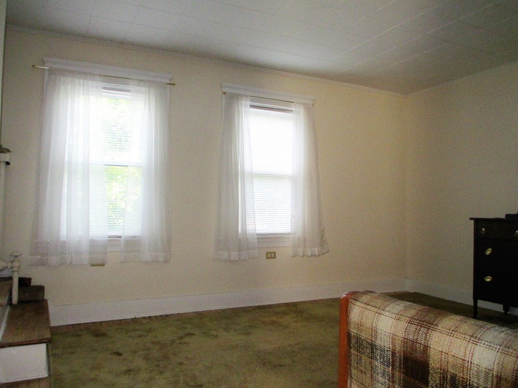 99 Barnard Road Worcester, MA 01605 - Photo 13 of 18 Gallery Image 13
