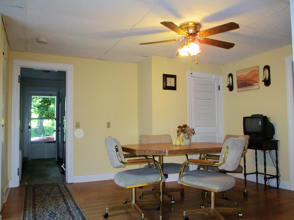 99 Barnard Road Worcester, MA 01605 - Photo 9 of 18 Gallery Image 9