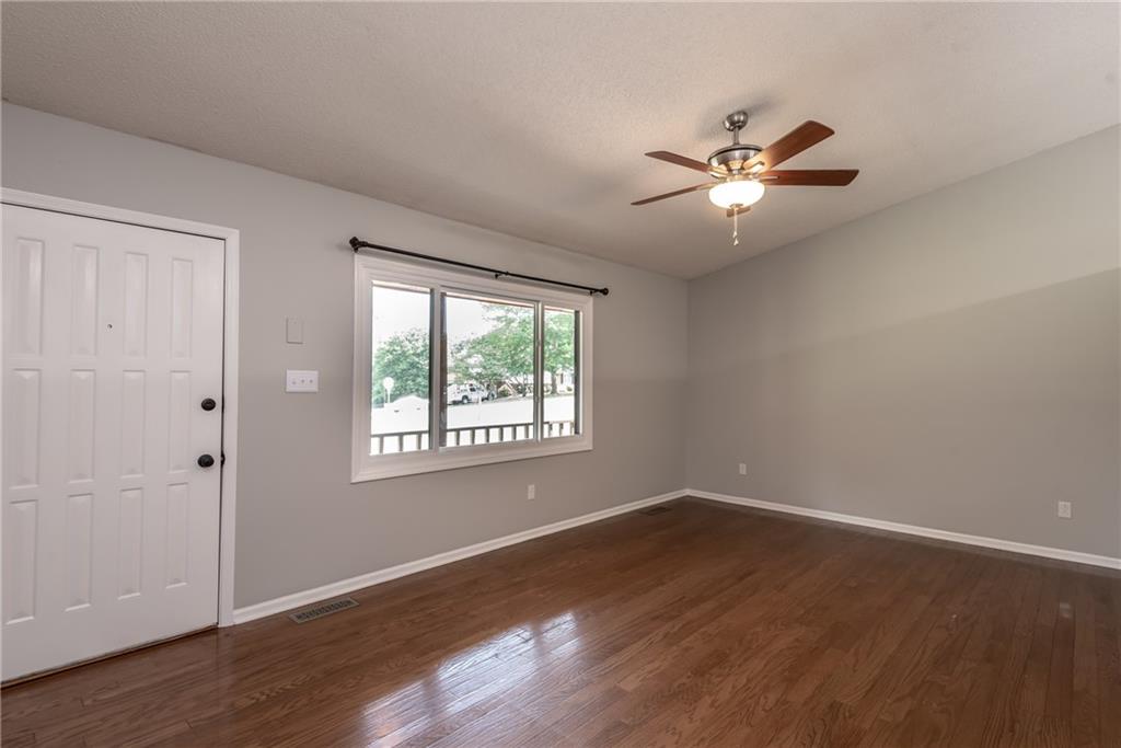 4629 Queens Road Hickory, NC 28602 - Photo 14 of 34 Gallery Image 14