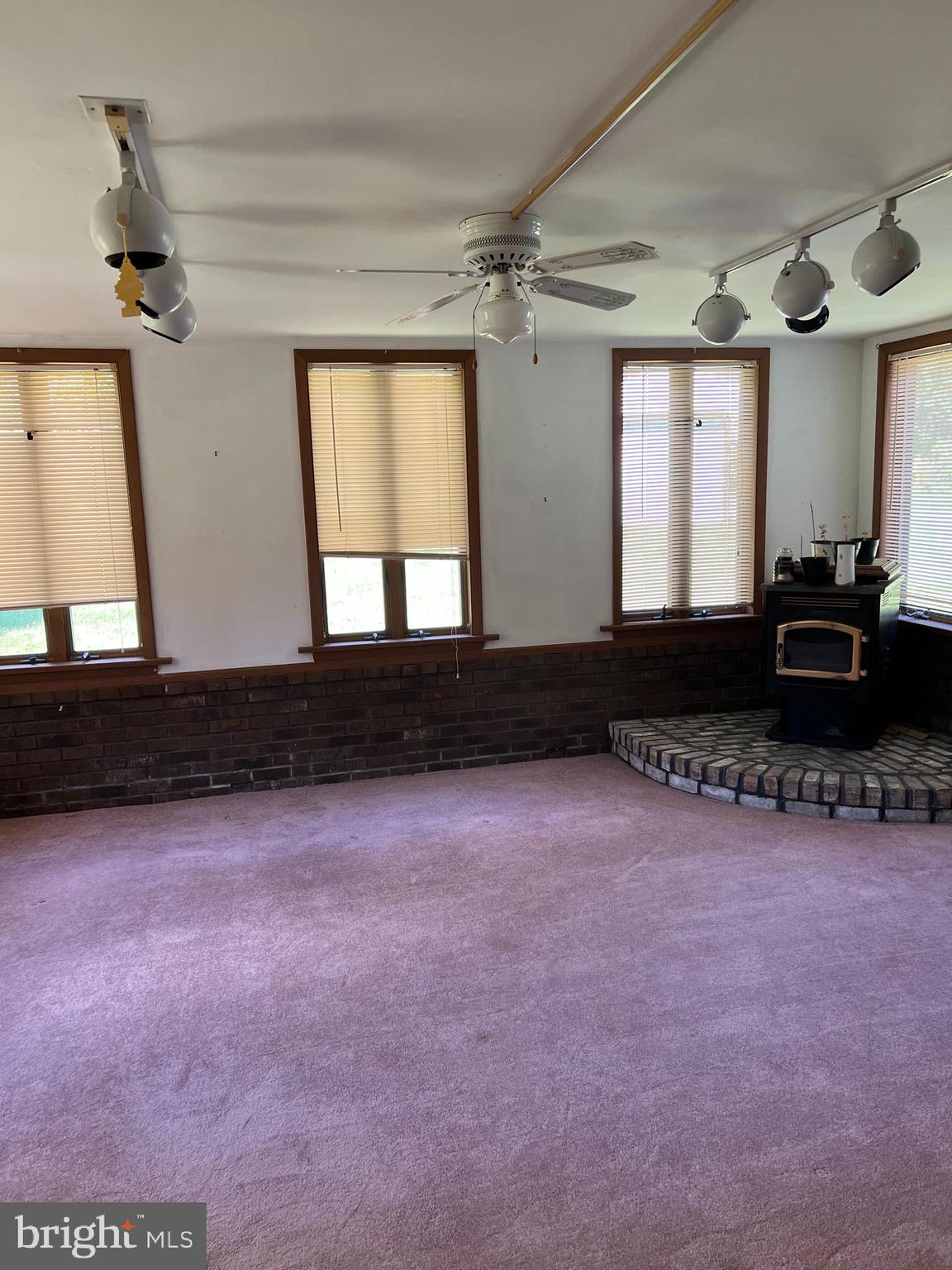1452 Warehime Road Westminster, MD 21158 - Photo 20 of 28 Sunroom