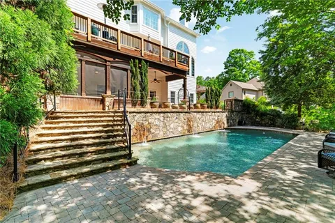 $900,000 | 5555 Hampstead Way, Johns Creek, GA 30097