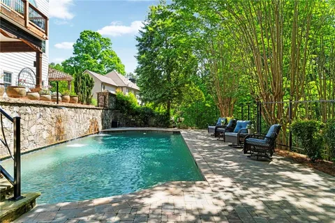 $900,000 | 5555 Hampstead Way, Johns Creek, GA 30097