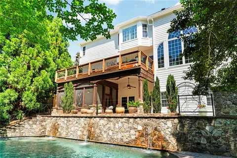 $900,000 | 5555 Hampstead Way, Johns Creek, GA 30097