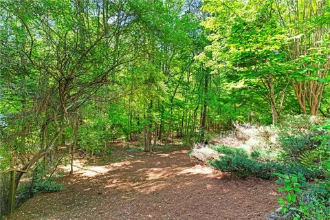 $900,000 | 5555 Hampstead Way, Johns Creek, GA 30097