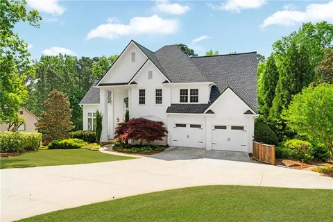 $900,000 | 5555 Hampstead Way, Johns Creek, GA 30097